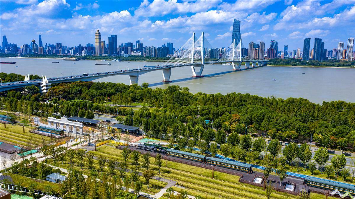 澳门百老匯4001的官网下载